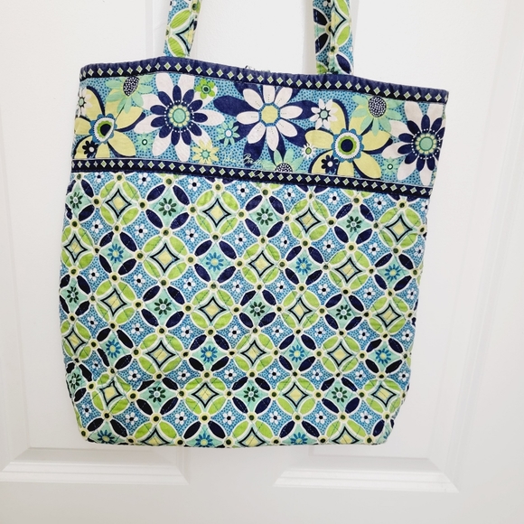 VERA BRADLEY shoulder tote Fabric quilted imperial floral print bag - Picture 6 of 13